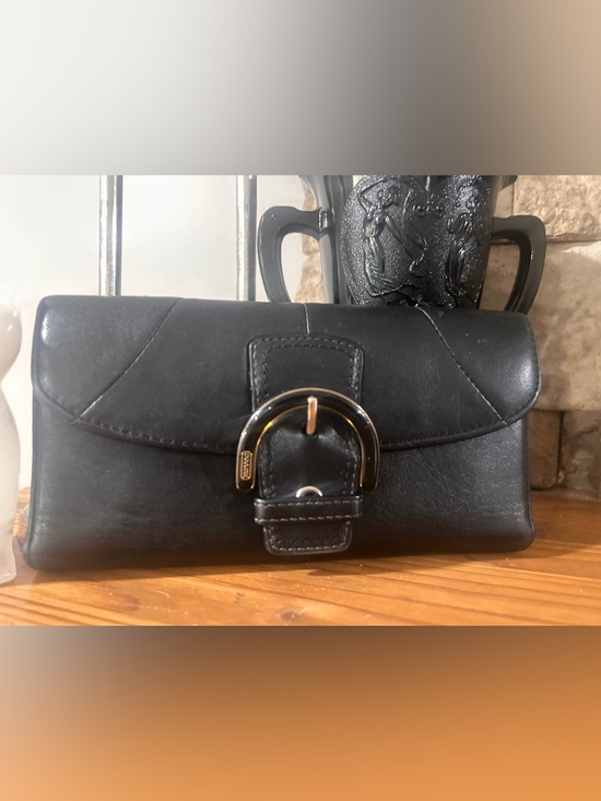 Handbags - Coach Black SoHo Enamel Buckle Trifold Wallet